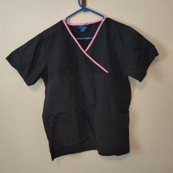 Scrub Top - Picture 2 of 2